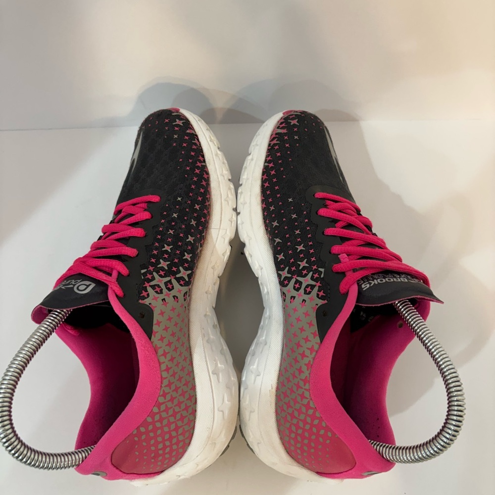 brooks Pure Flow size 7.5 - Picture 7 of 9